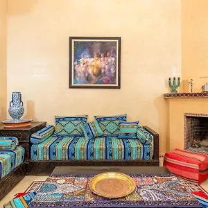  Сasa de vacaciones Riad Anir